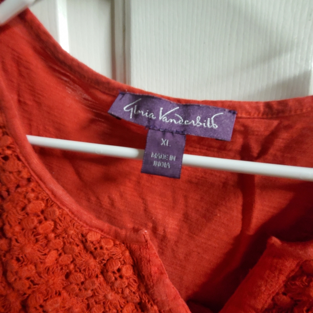 Ladies Top